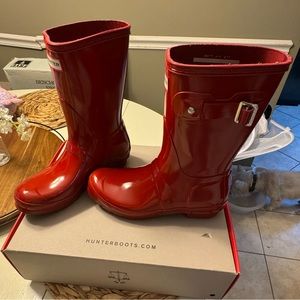 Hunter~ Original Short Adjustable Back Gloss Rain Boot